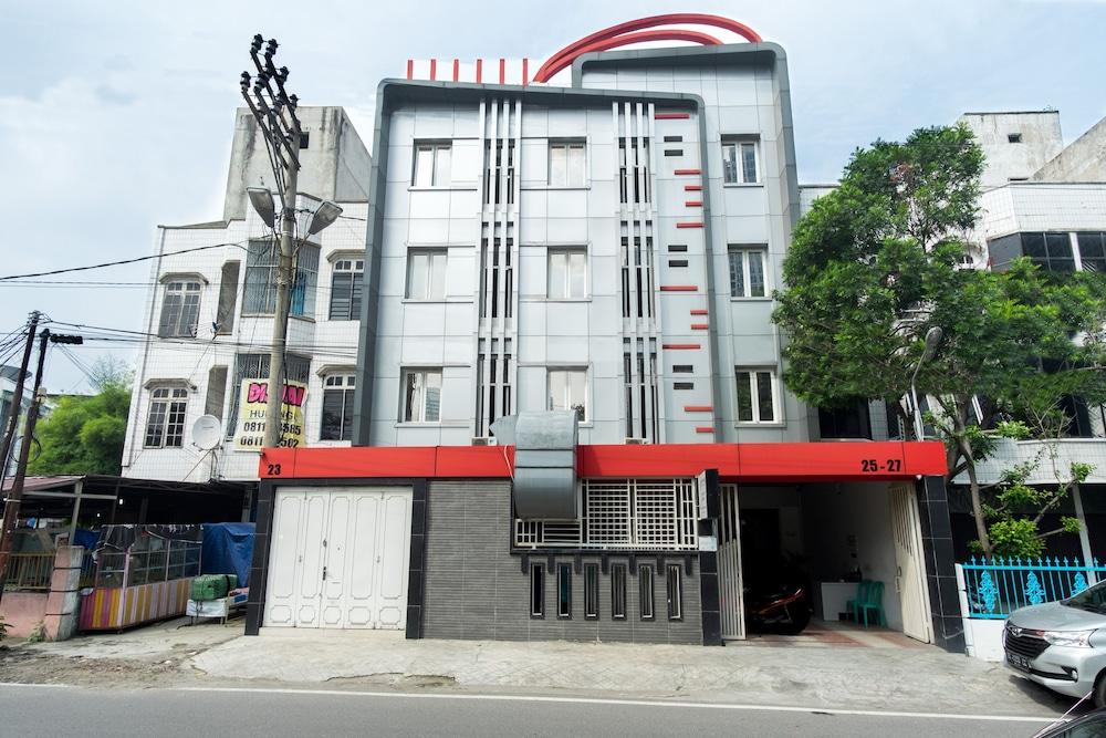Oyo 279 Deli Homestay Medan Eksteriør billede