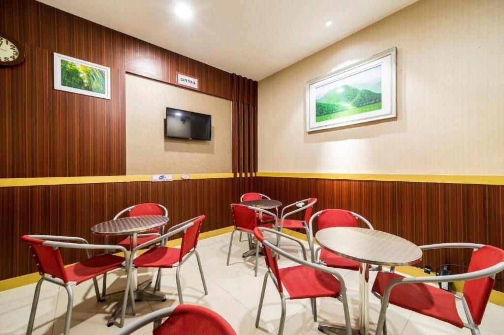 Oyo 279 Deli Homestay Medan Eksteriør billede